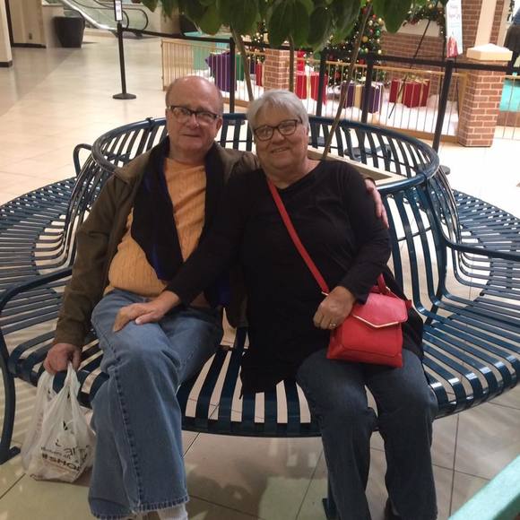 Meet your Posher, Cathy - Picture 1 of 1